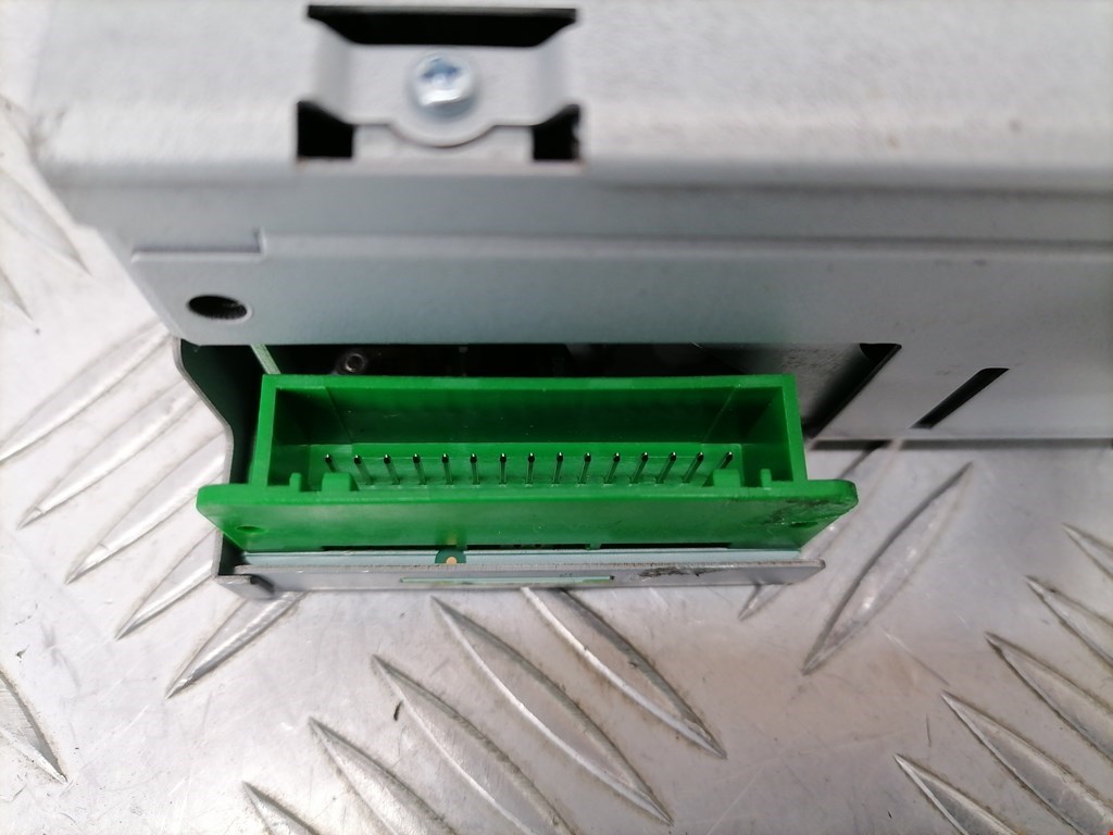 Ченджер компакт дисков RENAULT Megane II 2002-2009