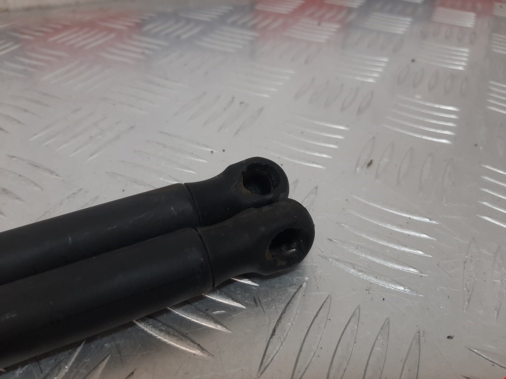 Амортизатор крышки (двери) багажника FORD C-MAX 2003-2010