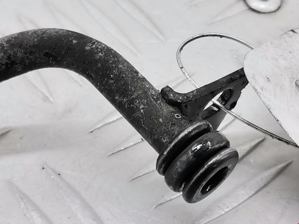 Трубка нагнетателя MERCEDES-BENZ C-Class C-klasse W203 2000-2007