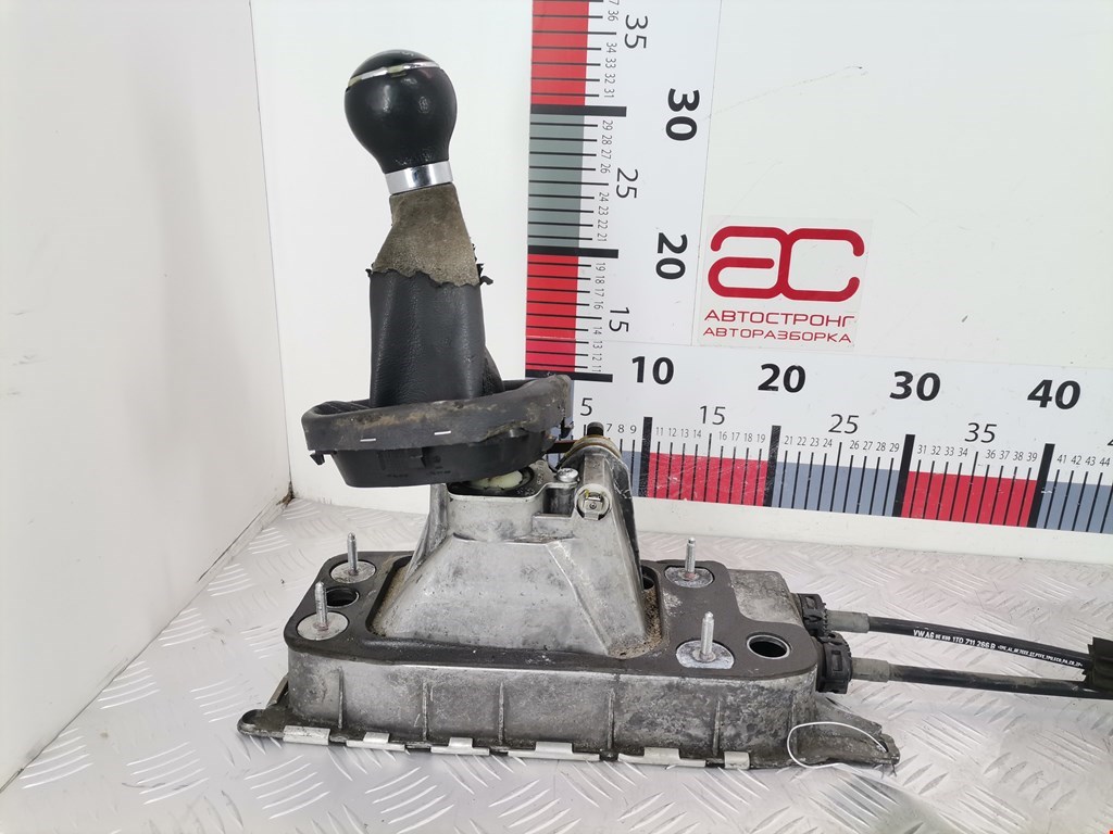 Кулиса (селектор) АКПП/МКПП в салоне VOLKSWAGEN Touran 2003-2010