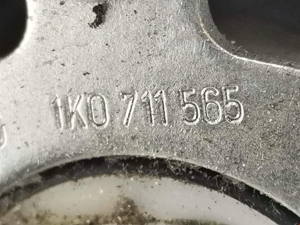 Кулиса (селектор) АКПП/МКПП в салоне VOLKSWAGEN Touran 2003-2010