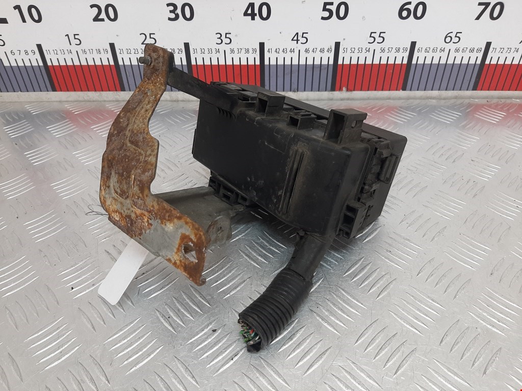 Блок реле NISSAN Pathfinder R51M 2004-2014