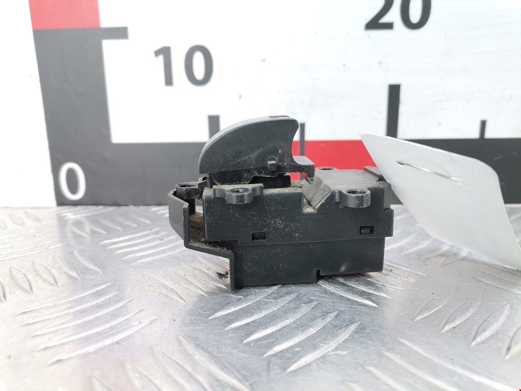 Кнопка стеклоподъемника HONDA Accord VI 1998-2002