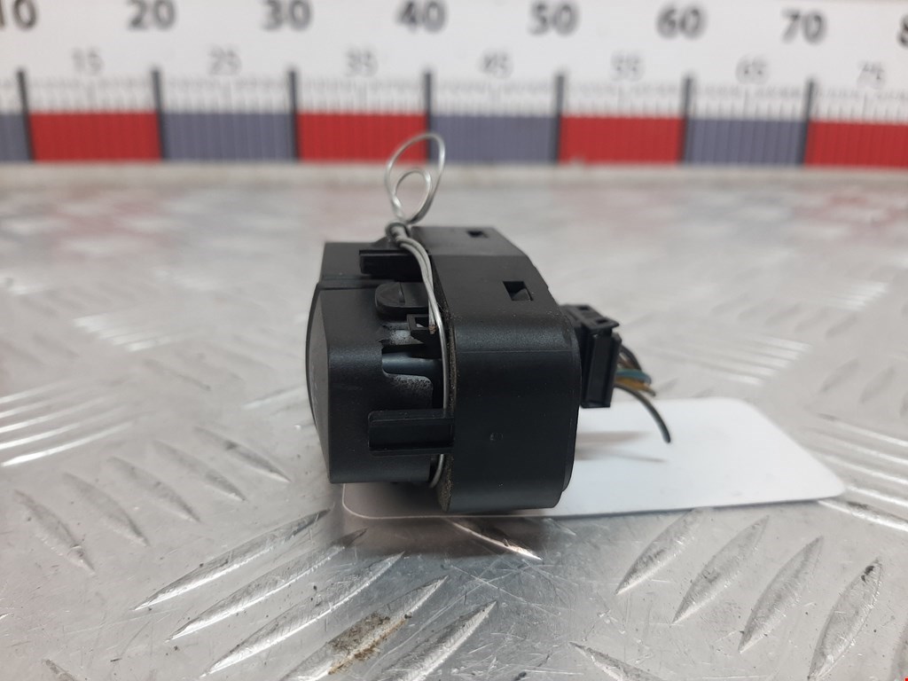 Кнопка центрального замка FIAT Croma 2005-2010