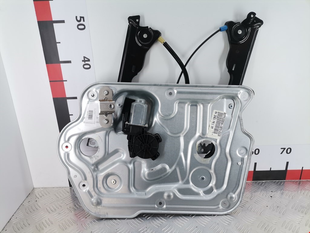 Стеклоподъемник передний правый NISSAN Qashqai J10 2006-2013