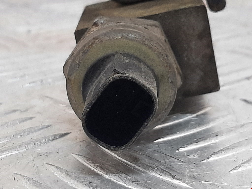 Датчик ABS передний левый NISSAN Pathfinder R51M 2004-2014