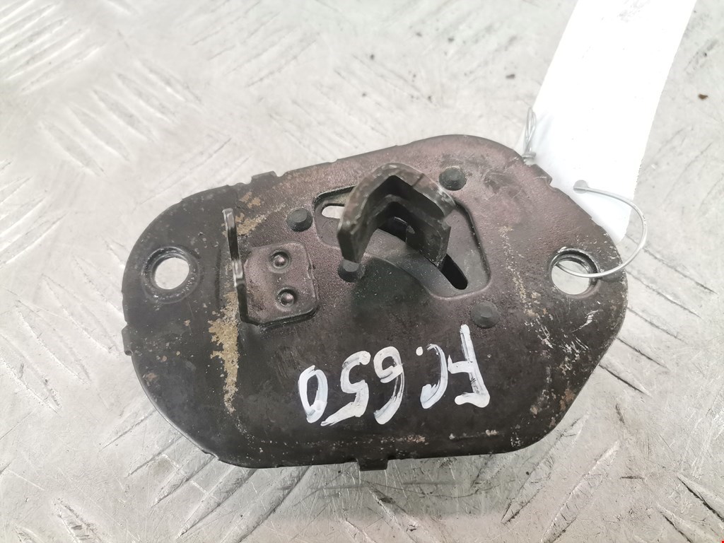 Замок двери сдвижной KIA Carnival I 1999-2005