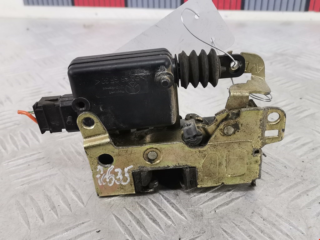 Замок двери задней правой RENAULT Espace 1997-2003