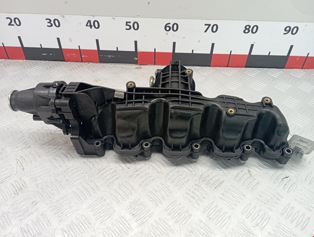 Коллектор впускной VOLKSWAGEN Golf VI 2009-2012