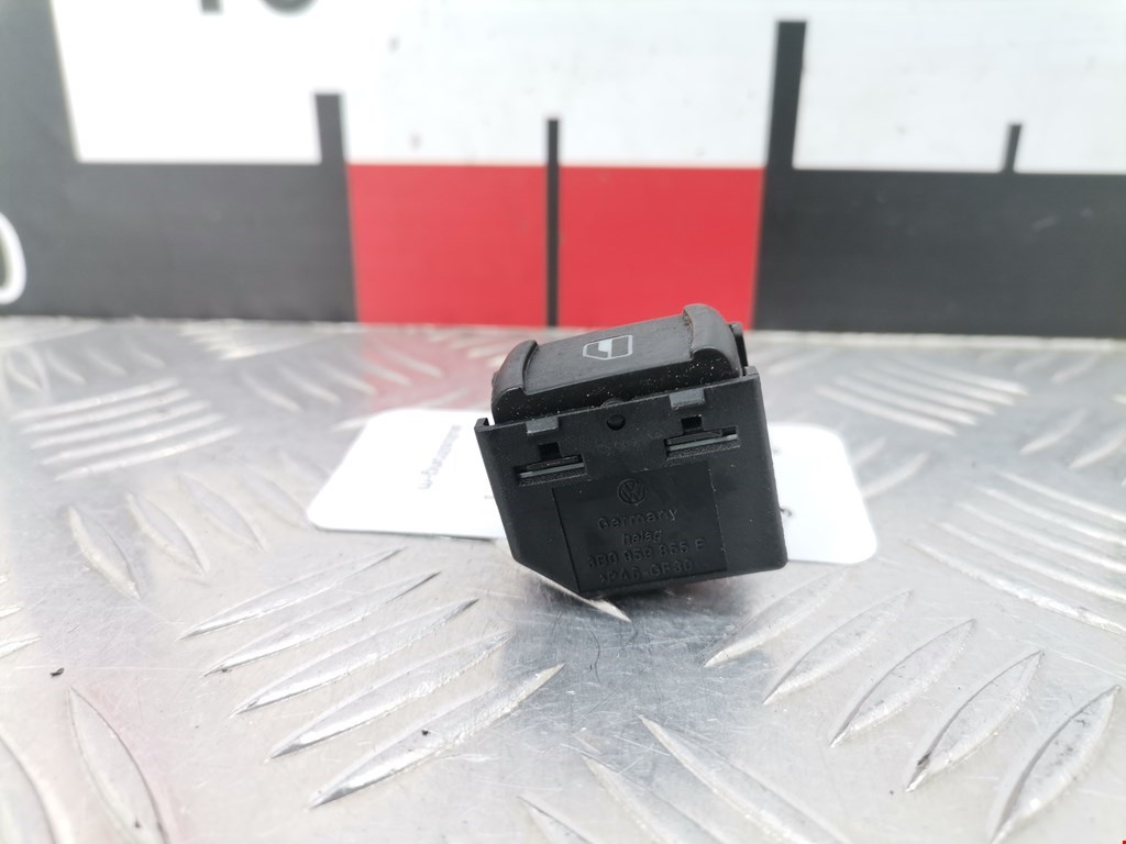 Кнопка стеклоподъемника VOLKSWAGEN Passat B5 1997-2005