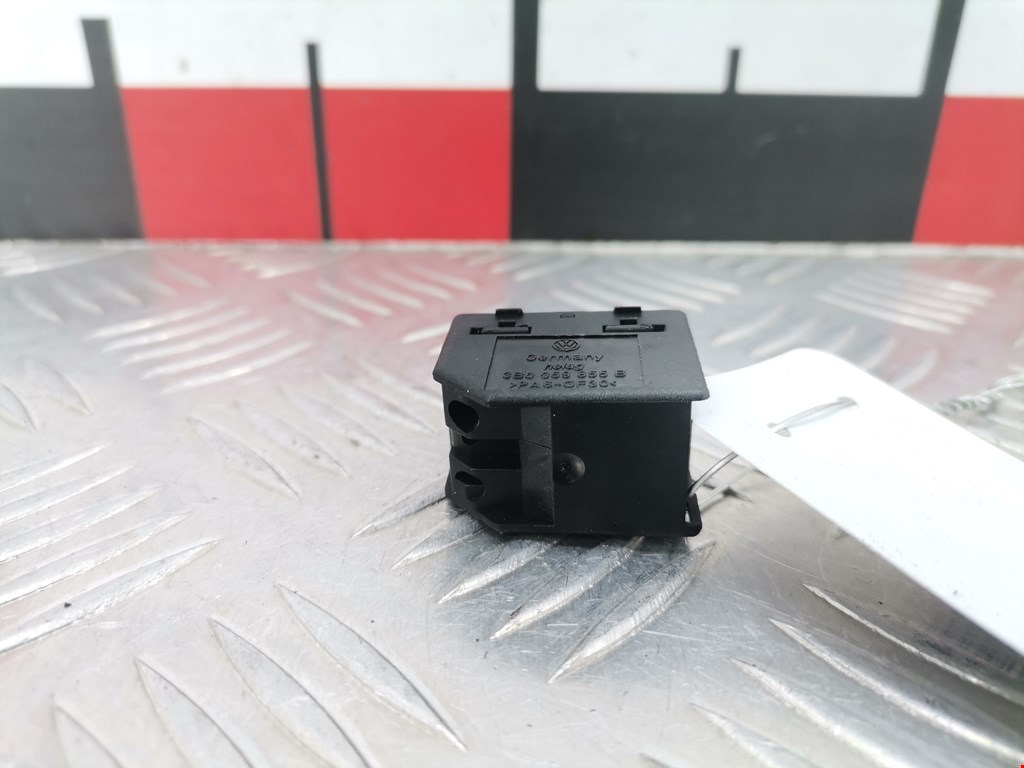 Кнопка стеклоподъемника VOLKSWAGEN Passat B5 1997-2005