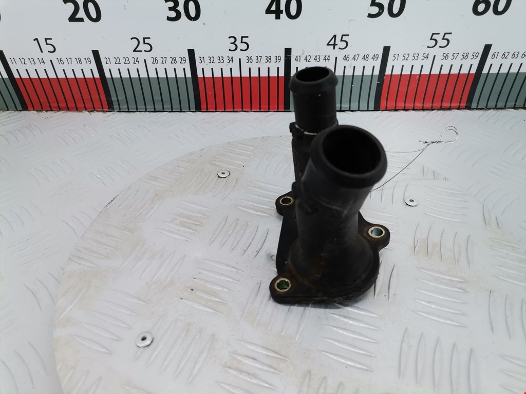 Корпус термостата FORD Focus I 1998-2005