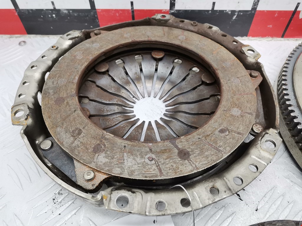 Маховик (демпфер сцепления) SKODA Fabia MK1 1999-2006