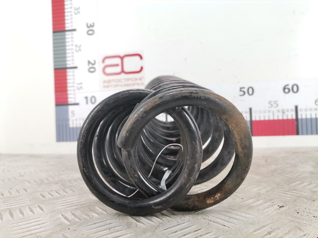 Пружина передняя левая/правая MERCEDES-BENZ C-Class C-klasse W202 1993-2000