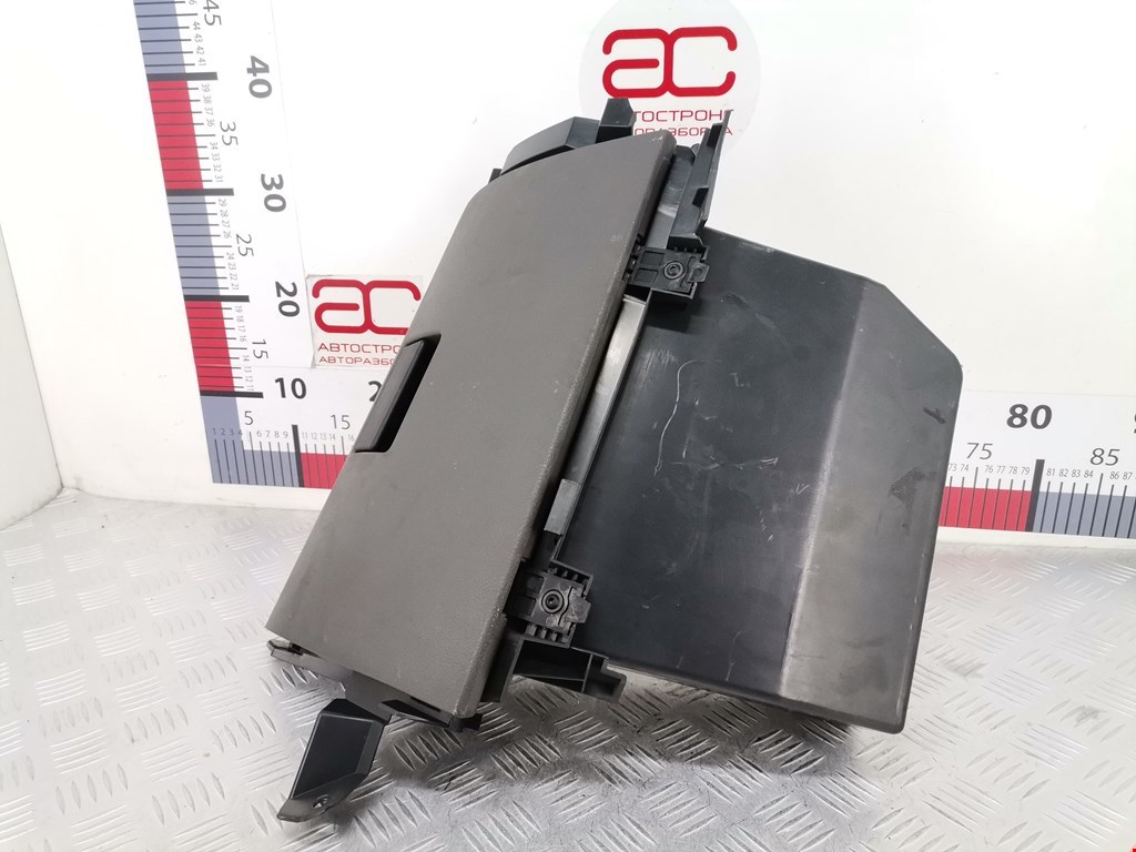 Бардачок FORD C-MAX 2003-2010