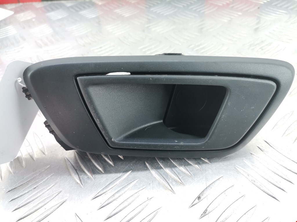 Ручка дверная задняя внутренняя левая FORD Fiesta 2008-2012