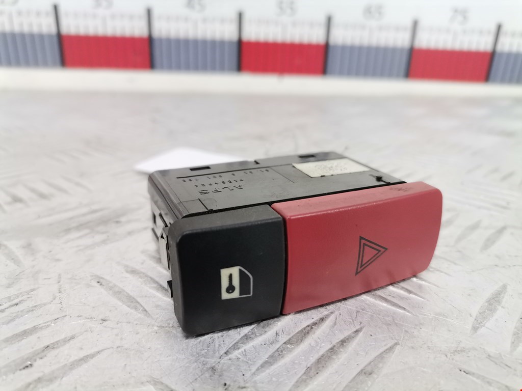 Кнопка аварийной сигнализации Land Rover Range Rover 3 (2001-2012)