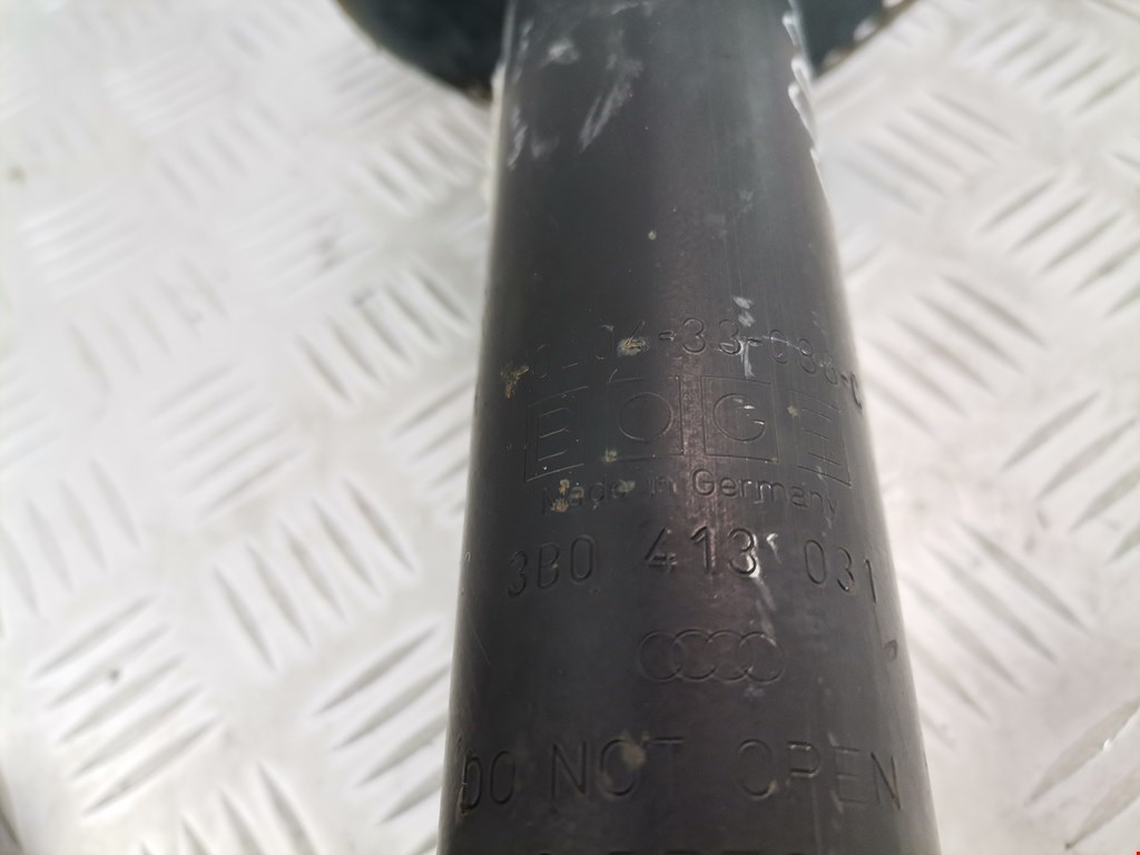 Амортизатор передний правый VOLKSWAGEN Passat B5 1997-2005