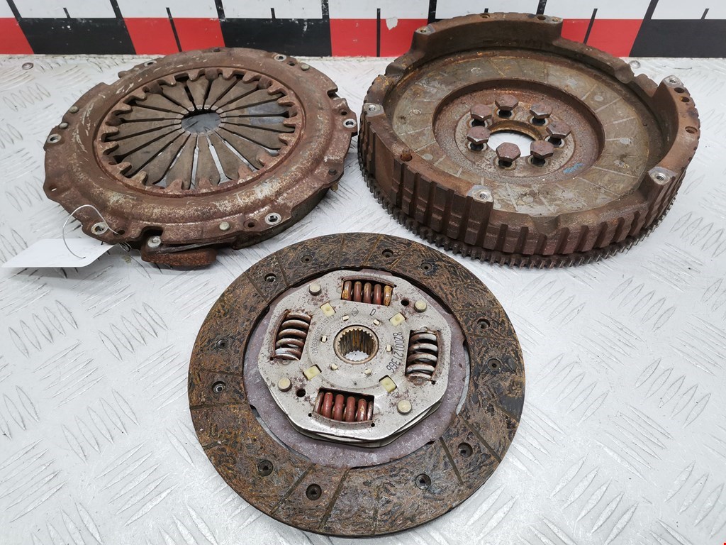 Маховик (демпфер сцепления) NISSAN Kubistar 2003-2008