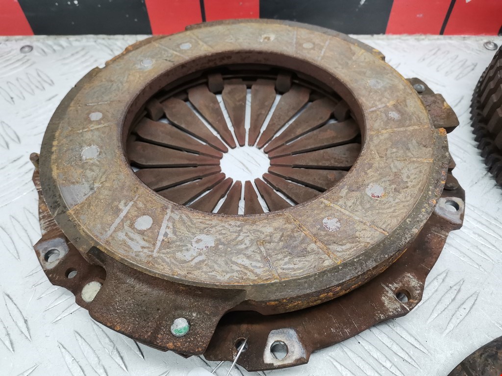 Маховик (демпфер сцепления) NISSAN Kubistar 2003-2008