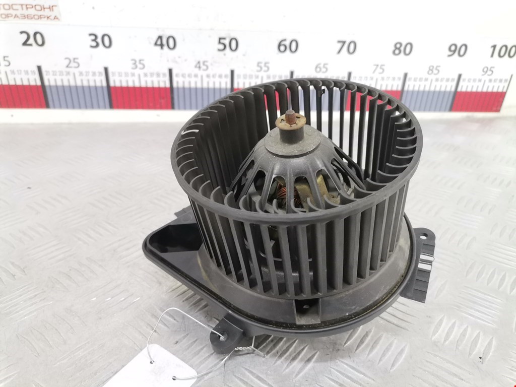 Моторчик (мотор) отопителя салона CITROEN Xantia 1993-2002