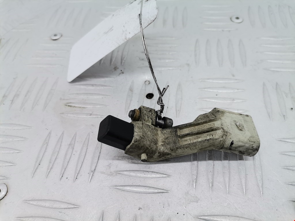 Датчик положения коленвала VOLKSWAGEN Golf V 2003-2009