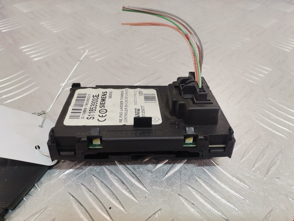 Замок зажигания RENAULT Megane II 2002-2009