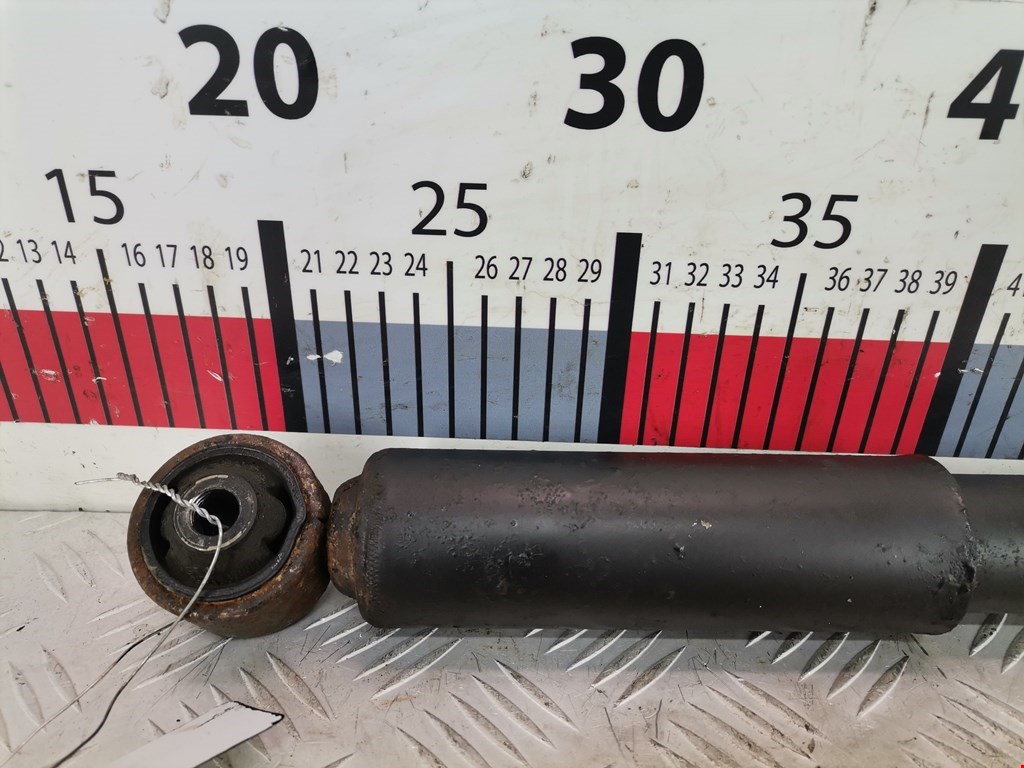 Амортизатор задний правый OPEL Zafira B 2005-2012