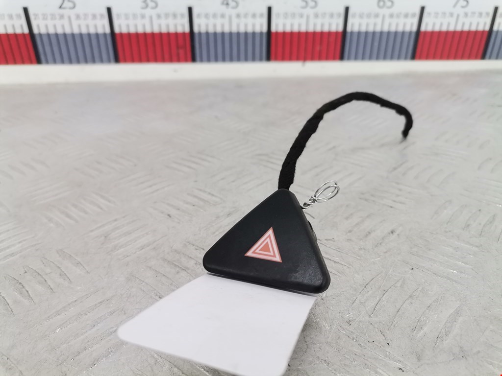 Кнопка аварийной сигнализации (аварийки) FORD Fiesta 2001-2008