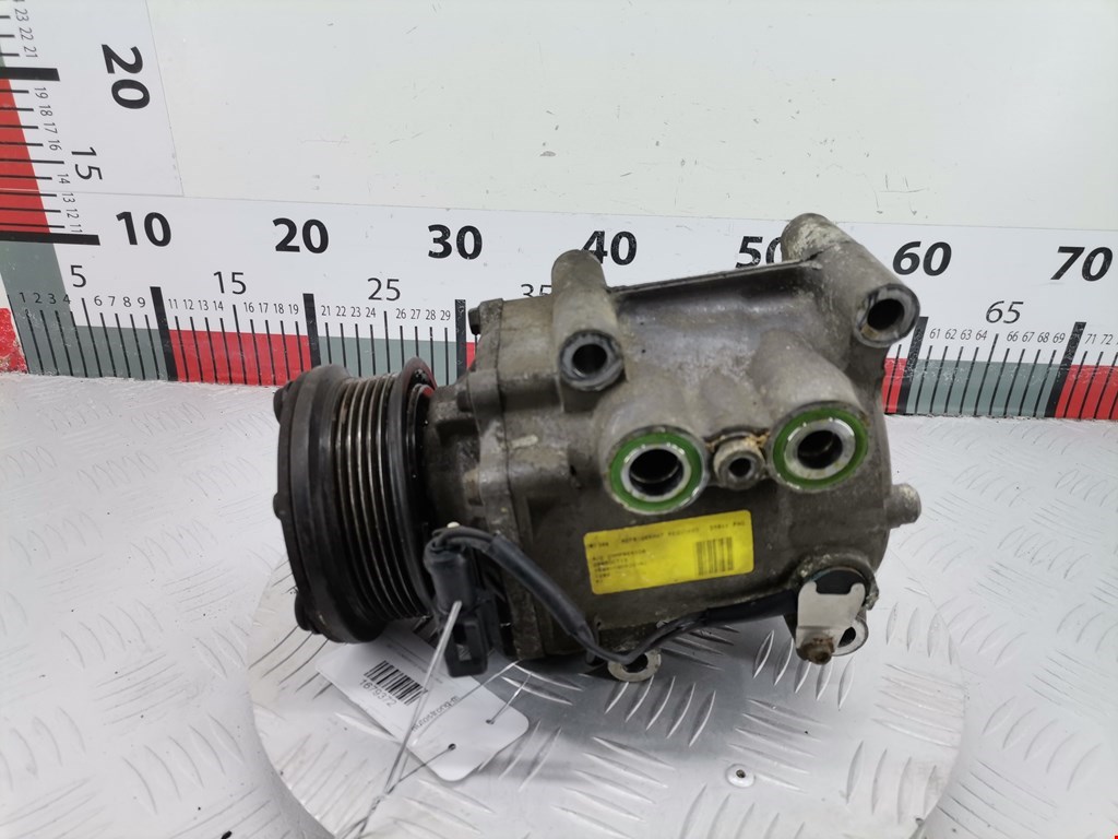 Компрессор кондиционера (системы кондиционирования) FORD Fiesta 2001-2008