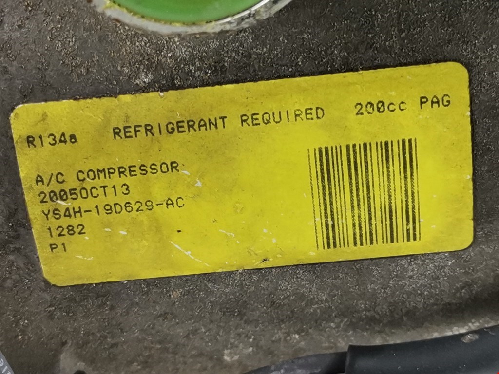 Компрессор кондиционера (системы кондиционирования) FORD Fiesta 2001-2008