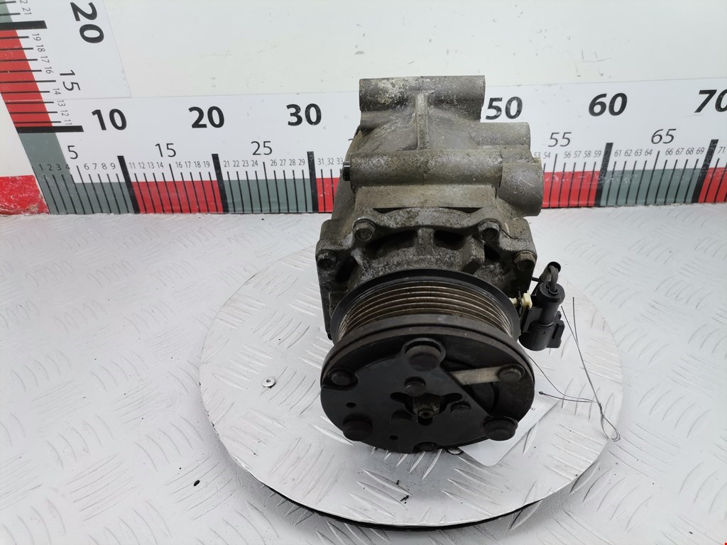 Компрессор кондиционера (системы кондиционирования) FORD Fiesta 2001-2008