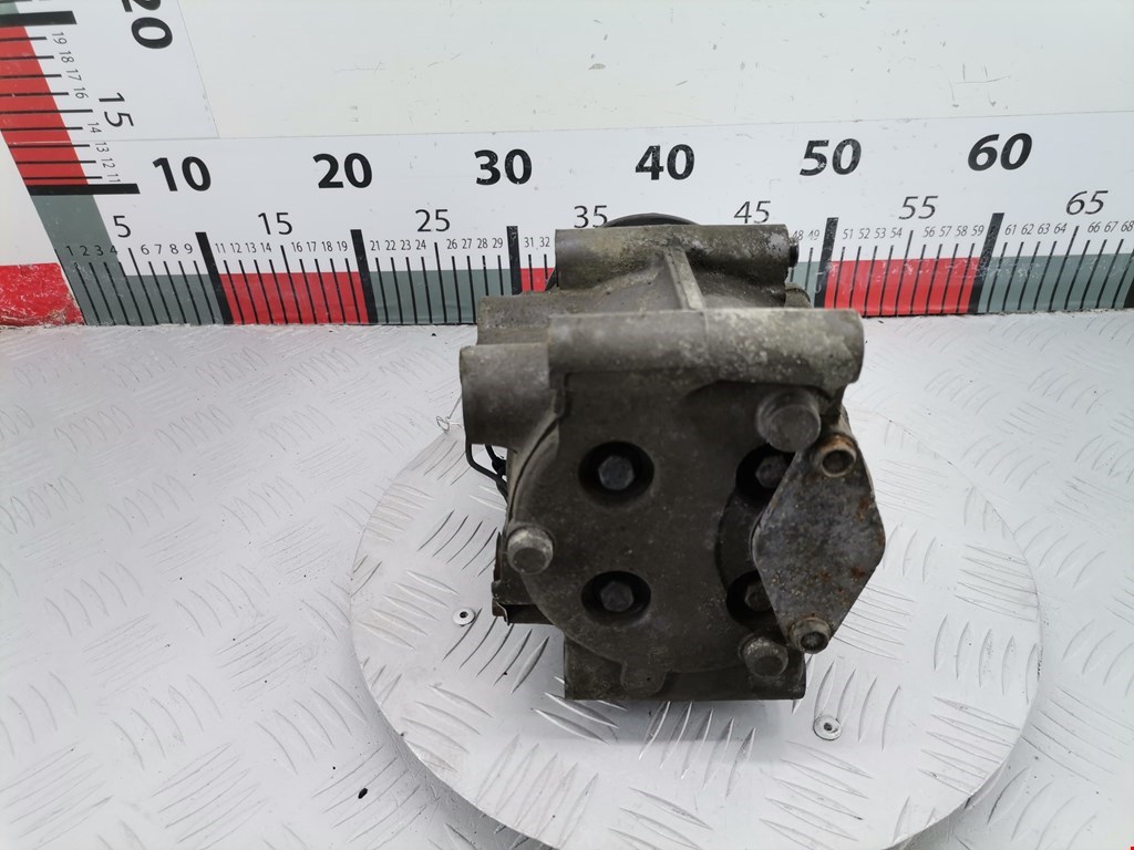 Компрессор кондиционера (системы кондиционирования) FORD Fiesta 2001-2008