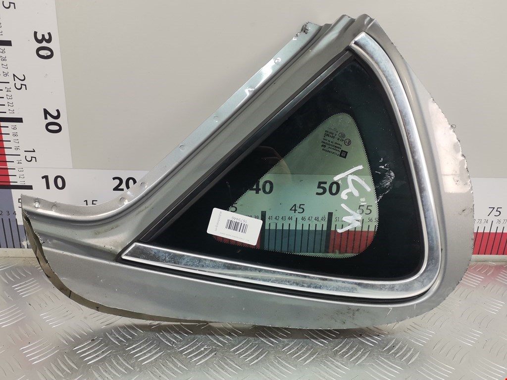 Стекло кузовное глухое правое OPEL Astra J 2009-2017