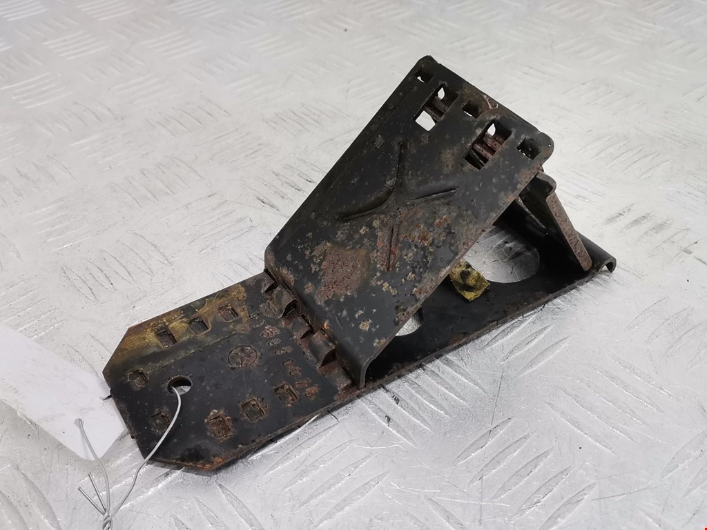 Упор противооткатный MERCEDES-BENZ C-Class C-klasse W203 2000-2007