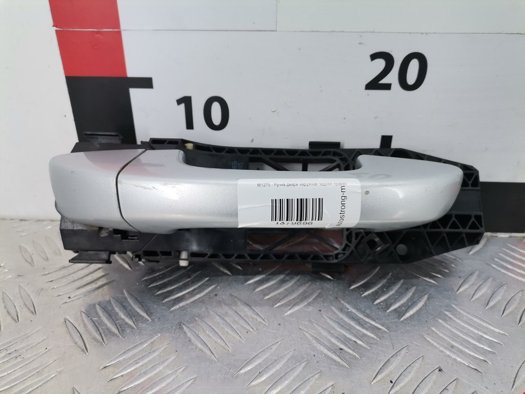 Ручка двери наружная задняя правая Volkswagen Golf 6 (2007-2012)