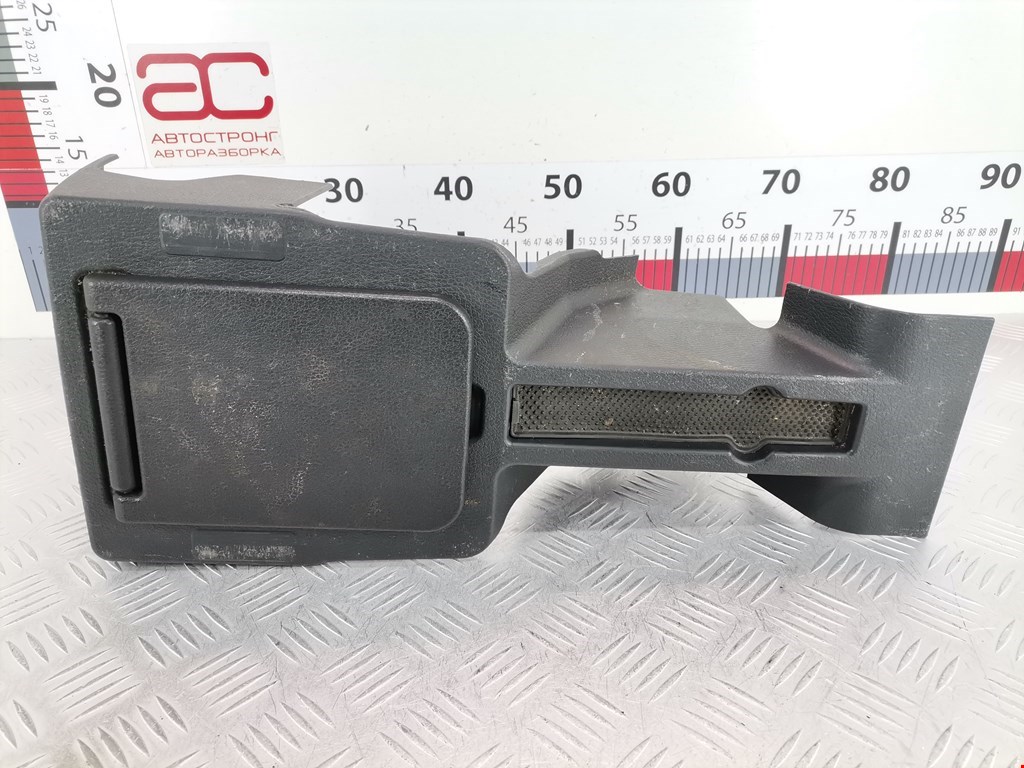 Консоль VOLVO XC90 2002-2014