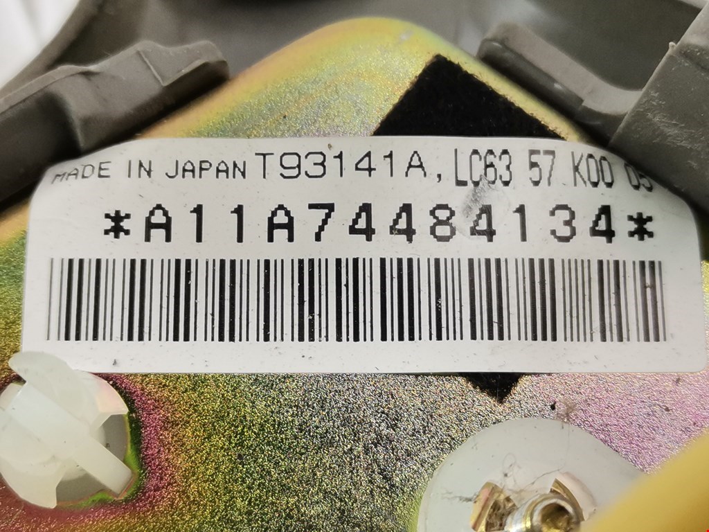 Подушка безопасности в рулевое колесо MAZDA Premacy CP 1999-2004