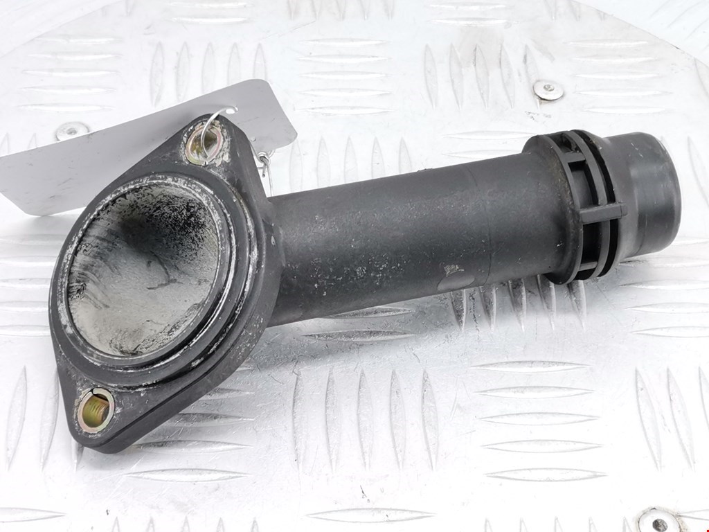 Корпус термостата VOLKSWAGEN Passat B5 1997-2005