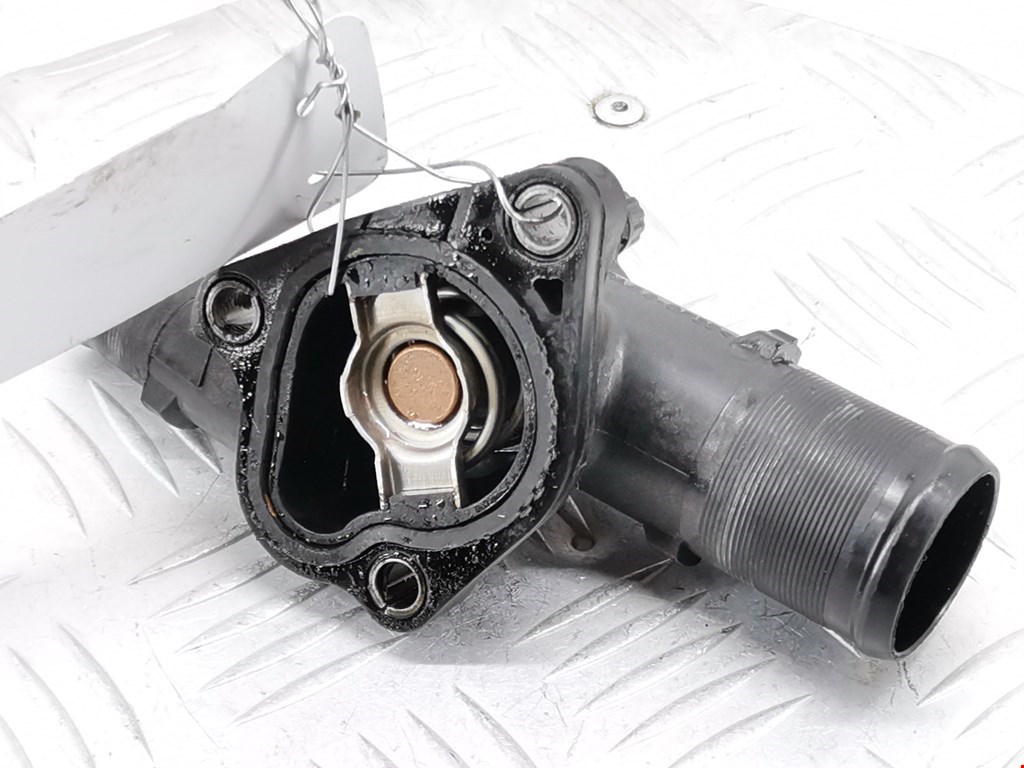 Корпус термостата RENAULT Twingo 1993-2007