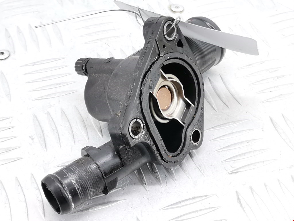 Корпус термостата RENAULT Twingo 1993-2007