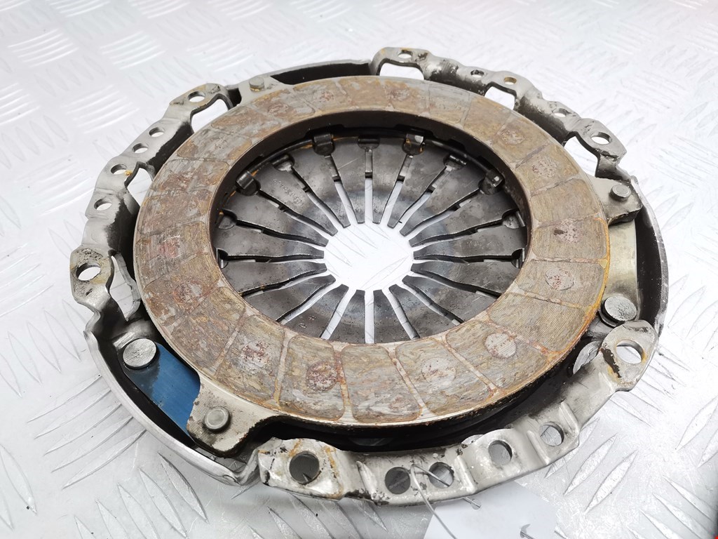 Маховик (демпфер сцепления) FORD Fiesta 2001-2008