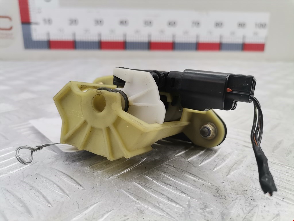 Ручка двери багажника наружная FORD Mondeo II 1996-2000