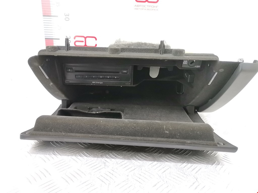 Бардачок AUDI A5 2007-2016