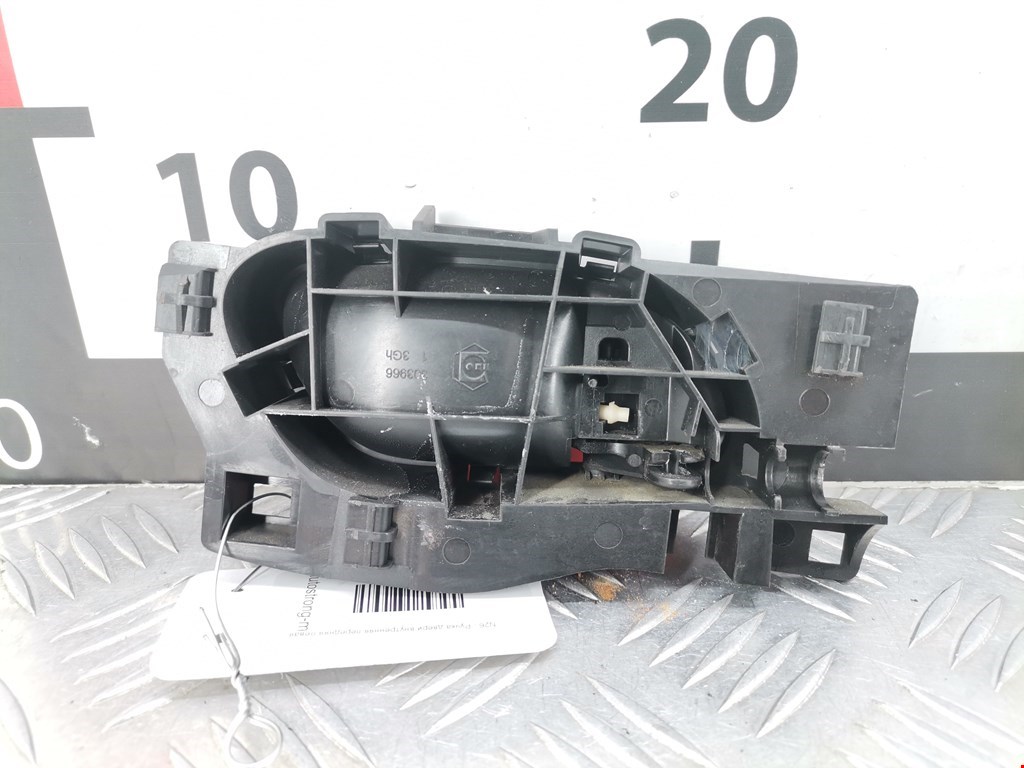 Ручка дверная передняя внутренняя левая PEUGEOT 207 2006-2015