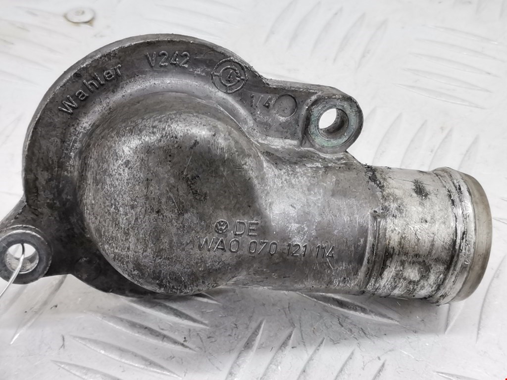 Корпус термостата VOLKSWAGEN Transporter T5 2003-2015