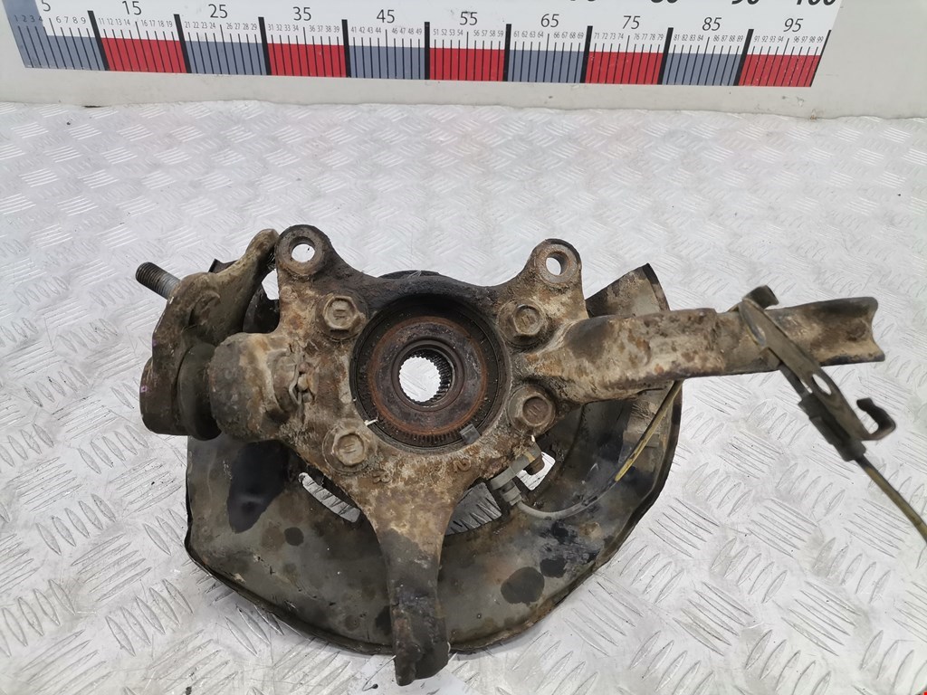 Ступица передняя правая TOYOTA RAV 4 XA30 2006-2012