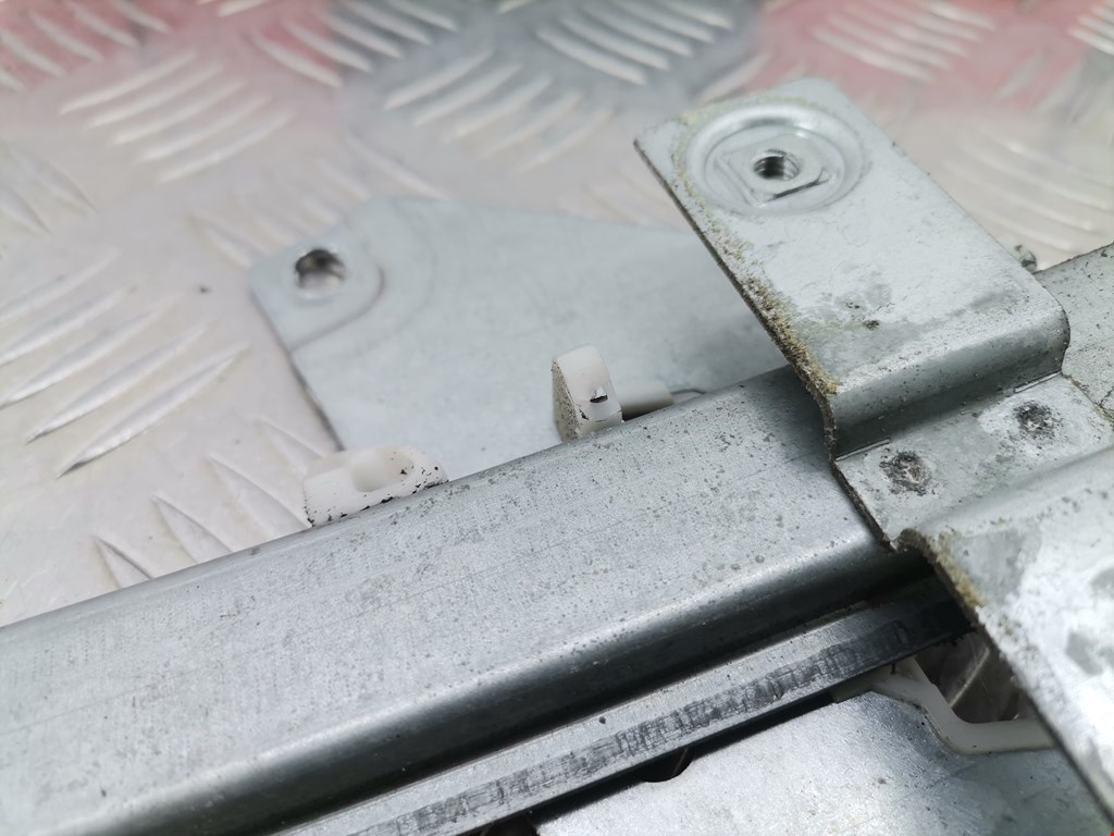 Стеклоподъемник передний правый VOLVO V40 I 1995-2004