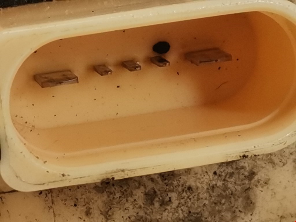 Насос топливный (электрический) VOLKSWAGEN Touran 2003-2010