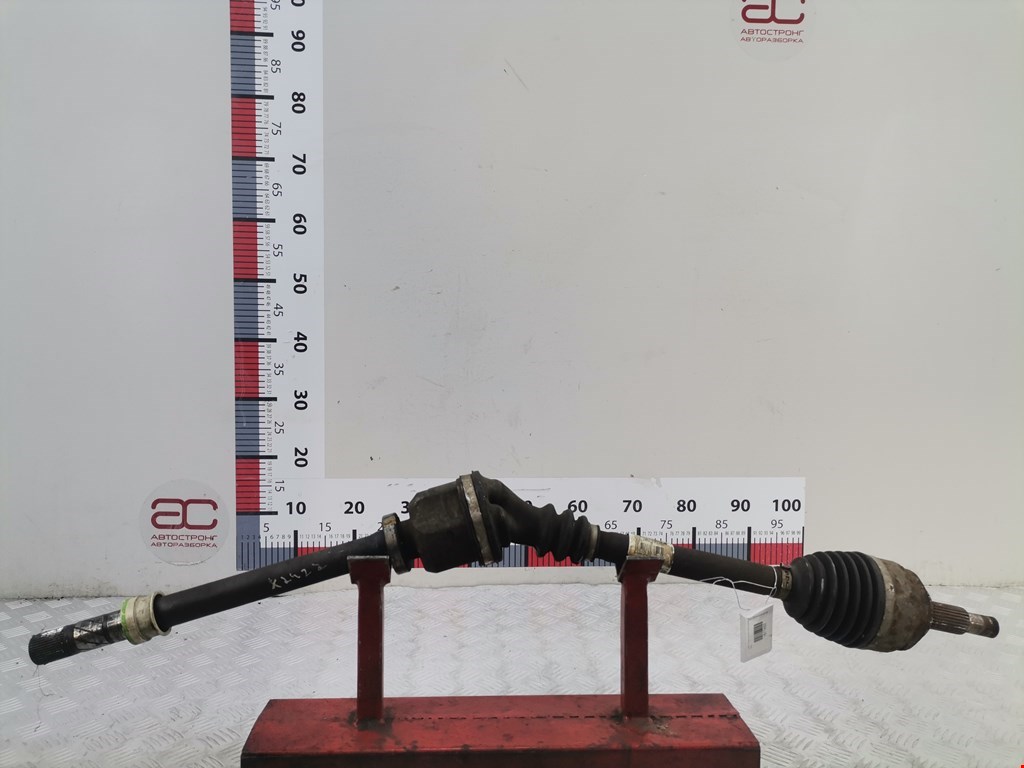 Полуось передняя правая (приводной вал шрус) Renault Megane 2 (2002-2009)